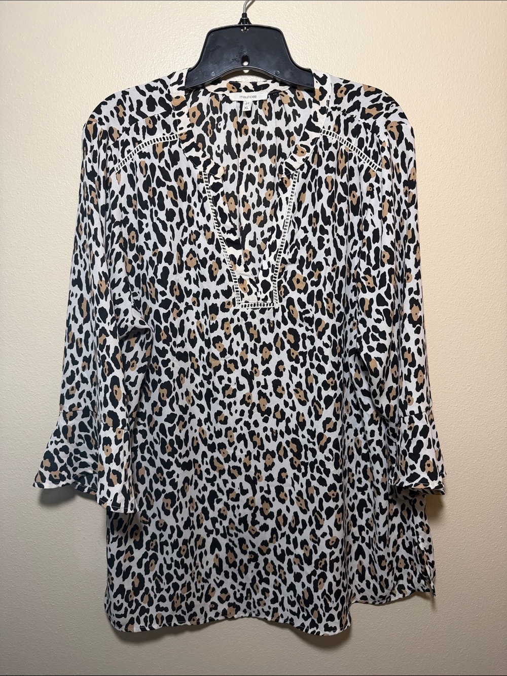 Maurices Leopard Print V-Neck Tunic - White, Black & Tan